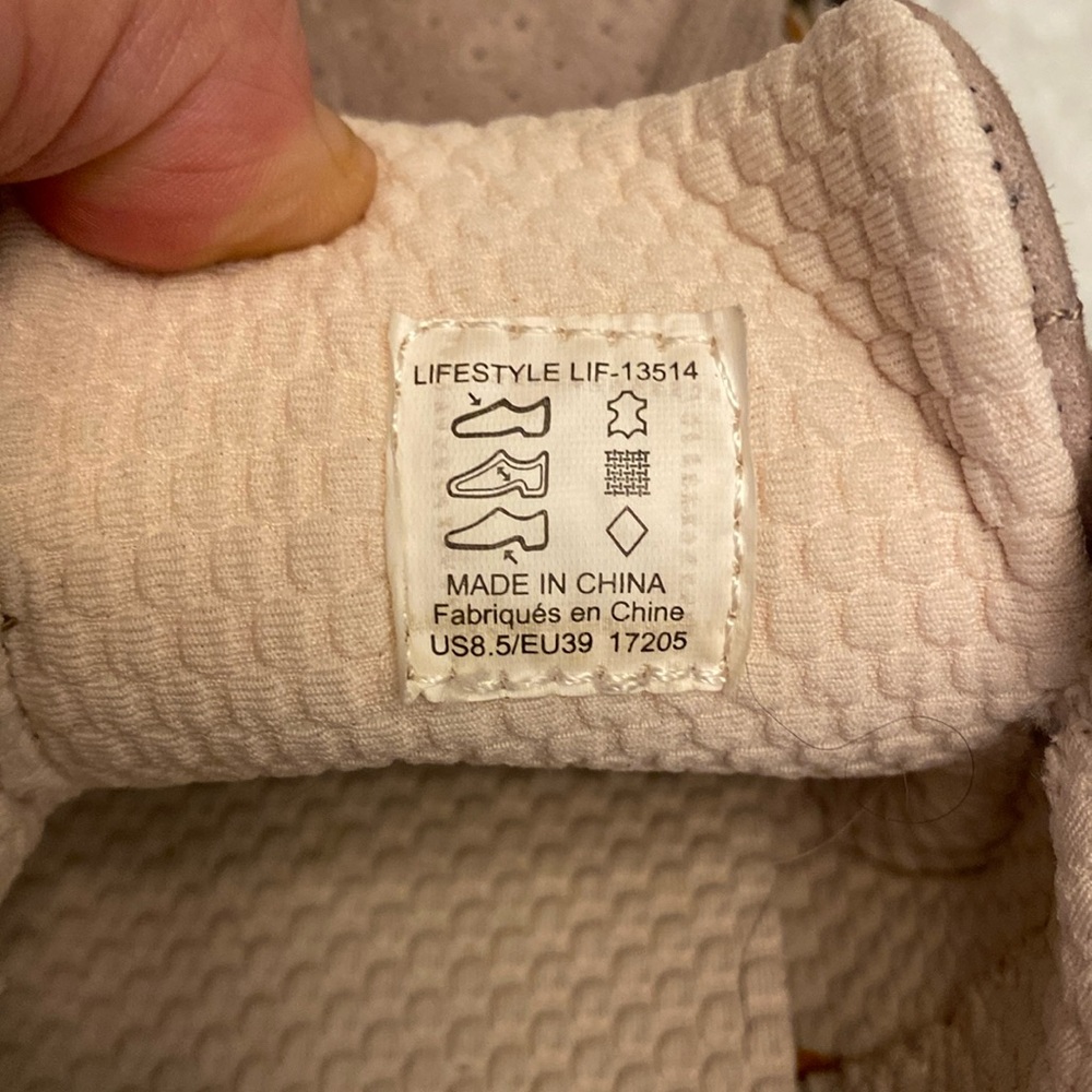 Taos 8.5 suede leather sneakers with gold trim - Picture 9 of 11